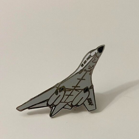 Vintage B1 Lancer Bomber USAF Air Force Aircraft Pin - Picture 2 of 11